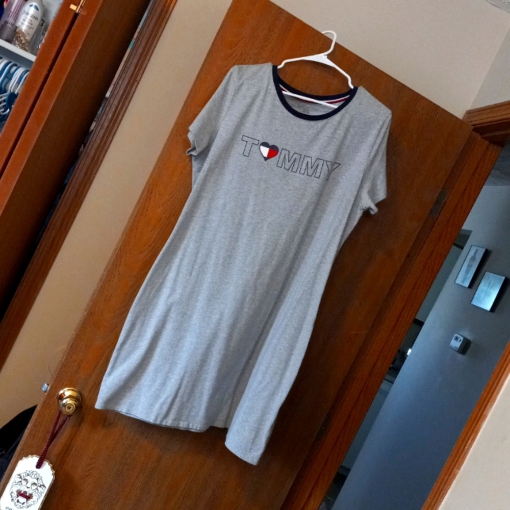 Tommy dress